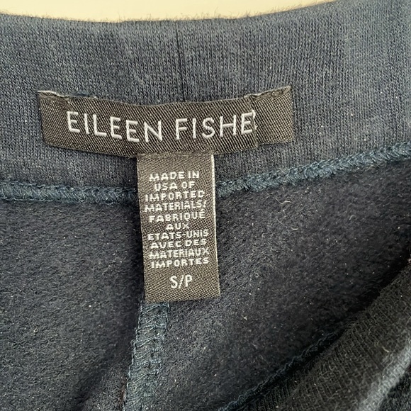 Eileen Fisher pants, always a great addition to your daily wardrobe! - Picture 2 of 4
